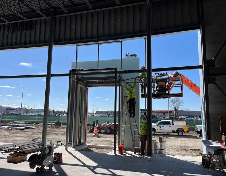 Framing In Progress At Curtain Wall. Framing In Progress At Curtain Wall.