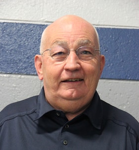 Staff member Jim Minogue from ID_a5dbe0acd876