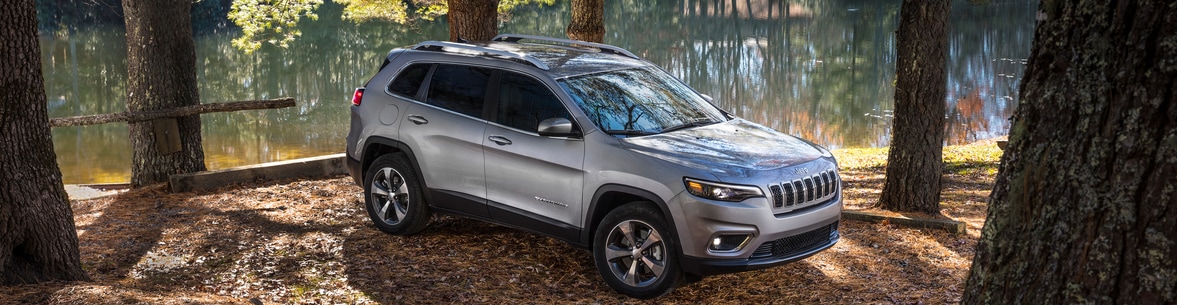 2019-Jeep-Cherokee-Limited-SUV-L03 (3).png