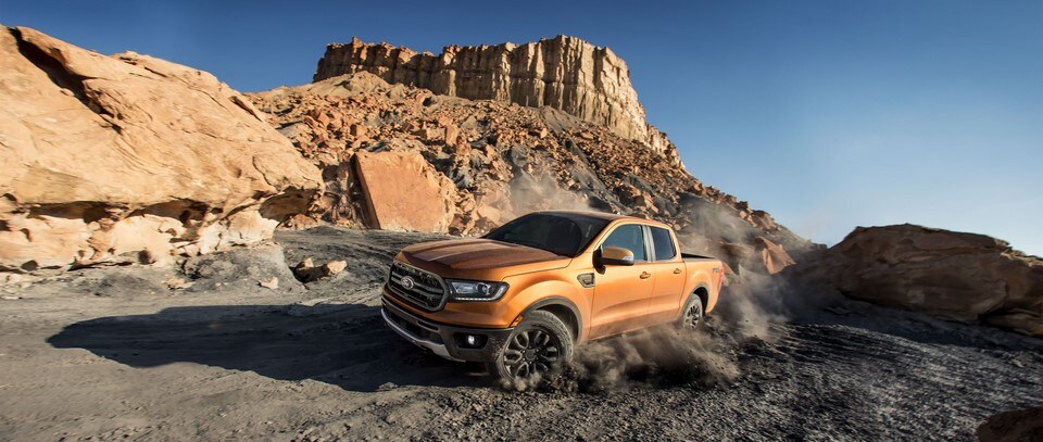 2020-Ford-Ranger-Lariat-SuperCrew-Truck-L03.jpeg
