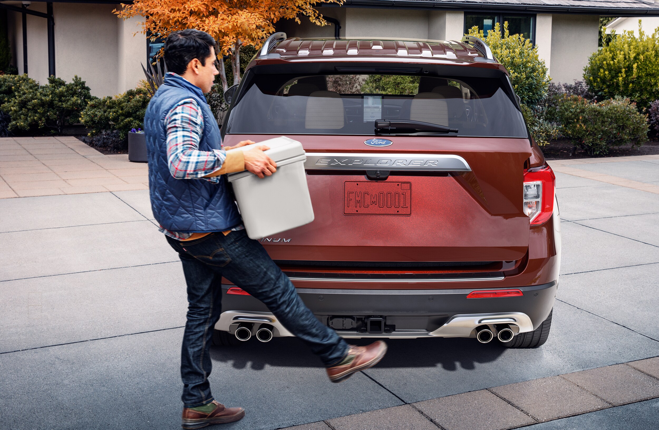 2020 Ford Explorer - Exterior (4).jpeg