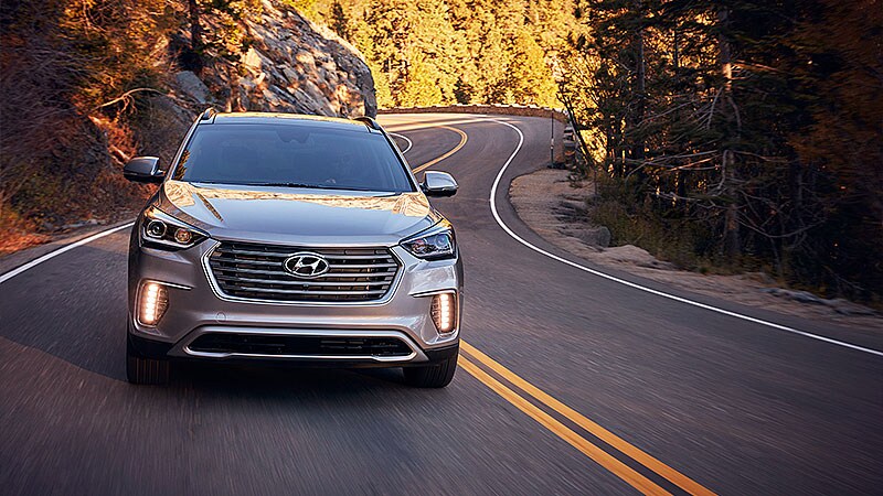 2018HyundaiSantaFe.jpg