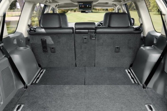 2011 Land Cruiser trunk