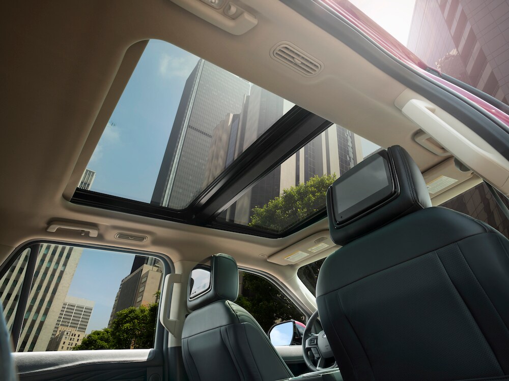 2019 Ford Expedition moon-roof
