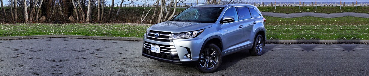 2019 Toyota Highlander in Calgary.png