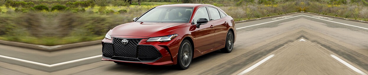 2019 Toyota Avalon in Winnipeg