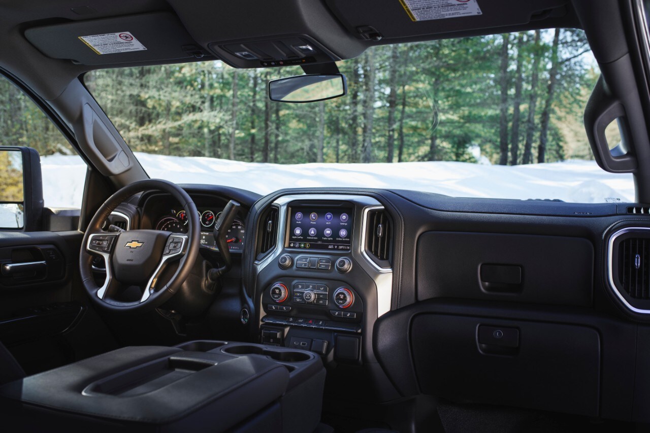 Inside the 2019 Silverado HD