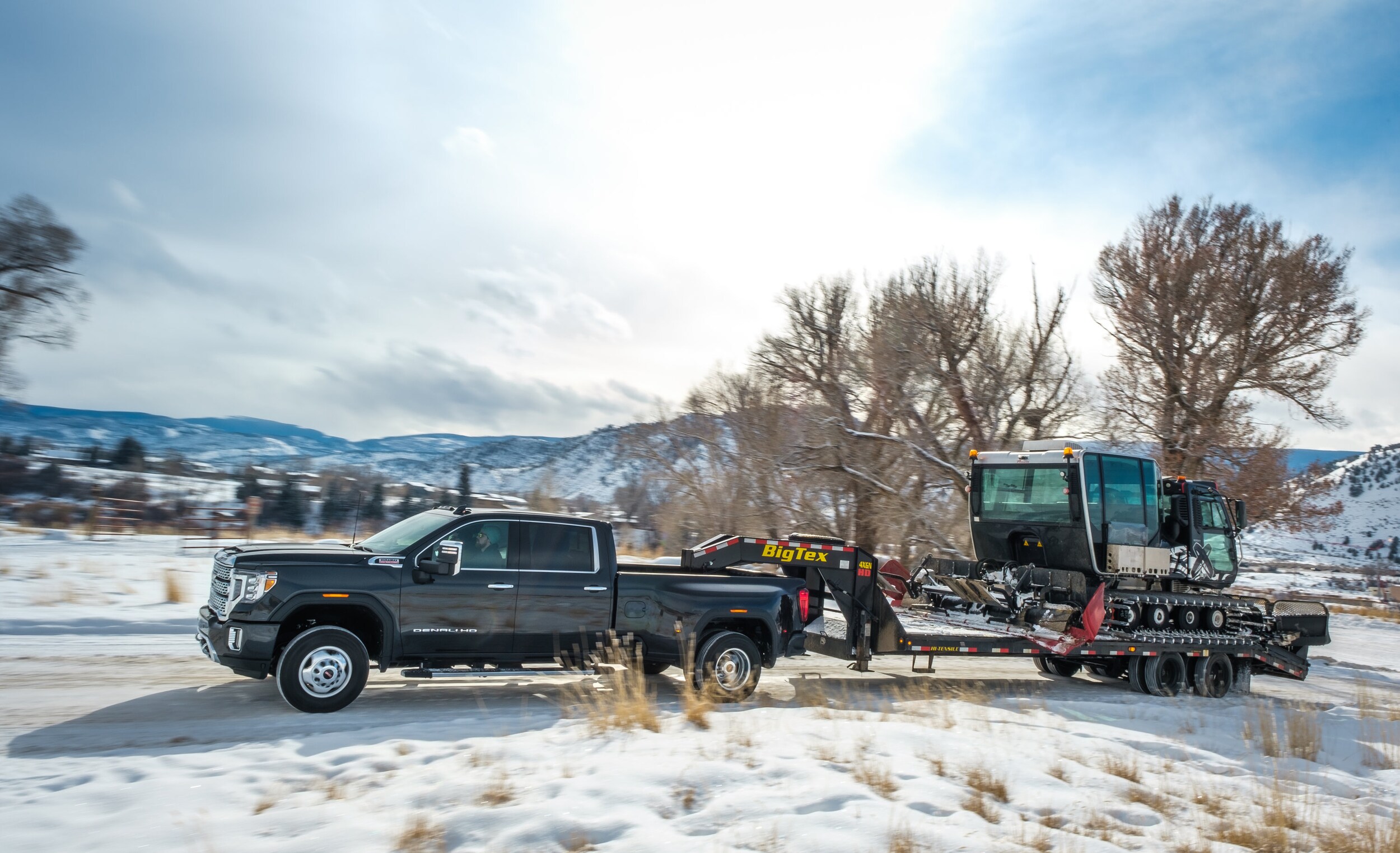 Maximum Trailering Capabilities for GMC Trucks and SUVs