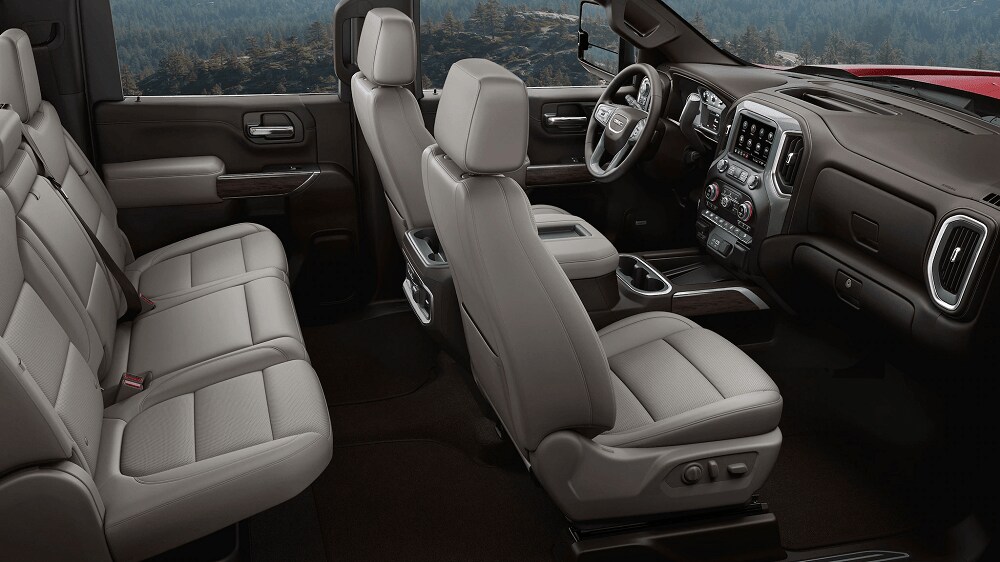 Sierra 2500 HD vs 3500 HD: Infotainment