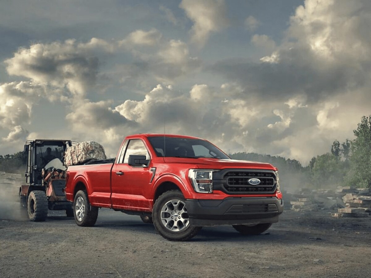Chassis Cab vs. Pickup Truck, Which is Right for You in Baxley, GA