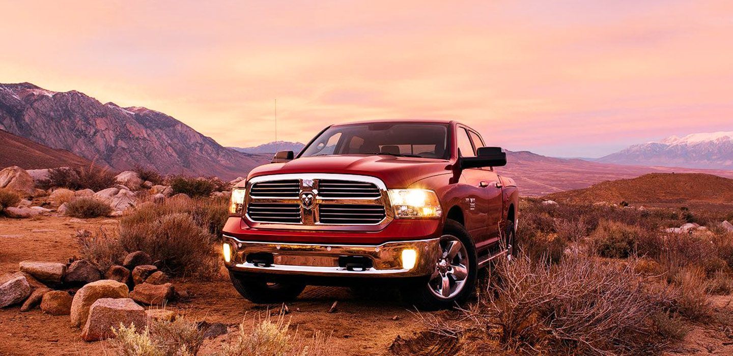2019-Ram-1500-Classic-Gallery-Exterior-01.jpg.image.1440.jpg