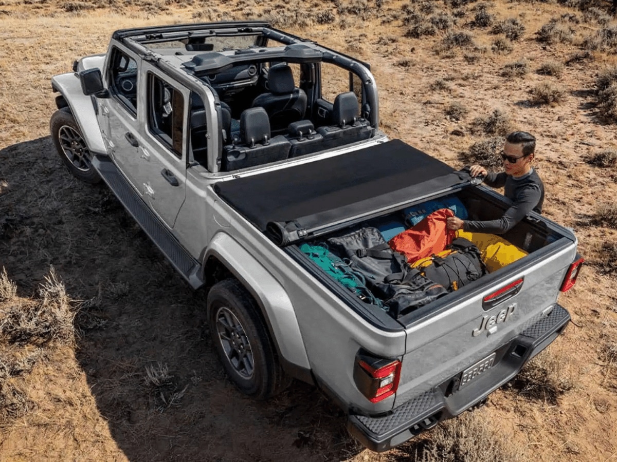 A Technology-Focused 2022 Jeep Gladiator in Baxley, GA