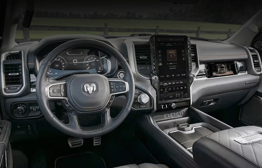 2025%20RAM%201500%20vs%202025%20GMC%20Sierra%201500.png