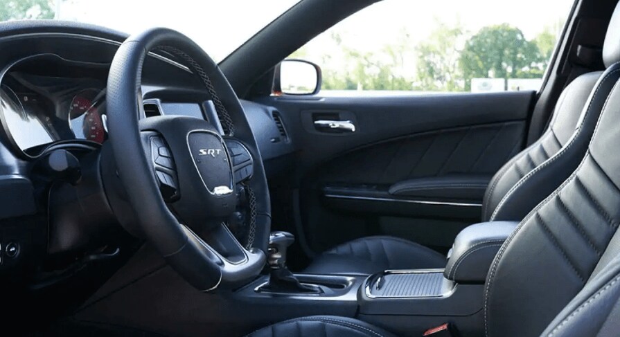 2019 Dodge Charger Interior in Baxley, GA.PNG
