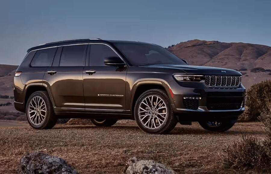 2023 Jeep Grand Cherokee.png