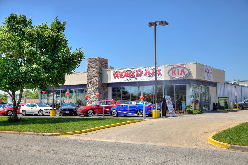 World Kia Joliet 2_SM.jpg