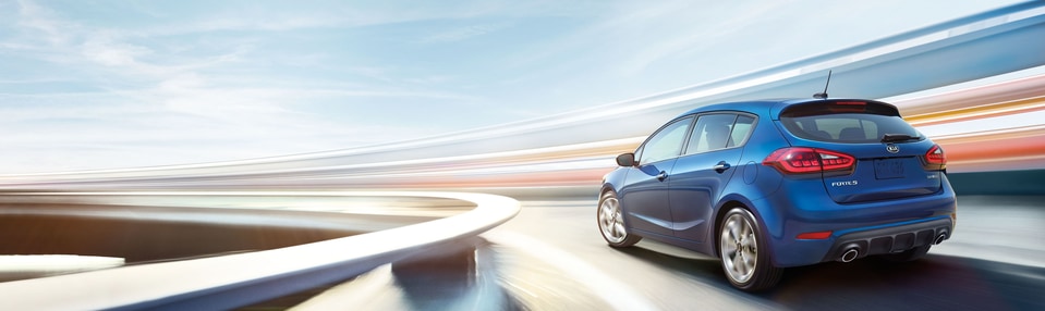 2018-Kia-Forte-SX-Hatchback-L01-Cropped.png