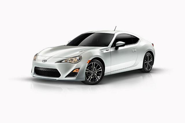 2013_scion_fr-s_whiteout.jpg
