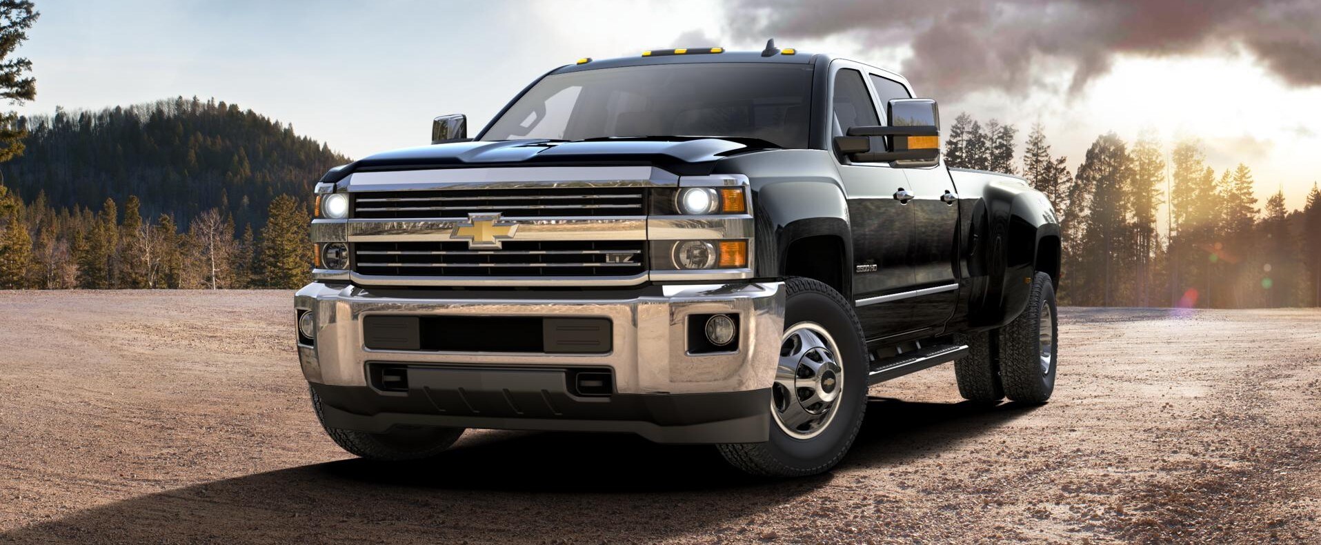 2017 Chevrolet Silverado 3500HD.jpg