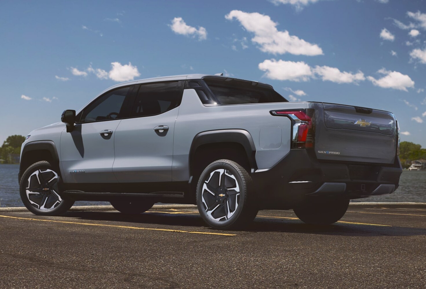 2025 Chevrolet Silverado EV