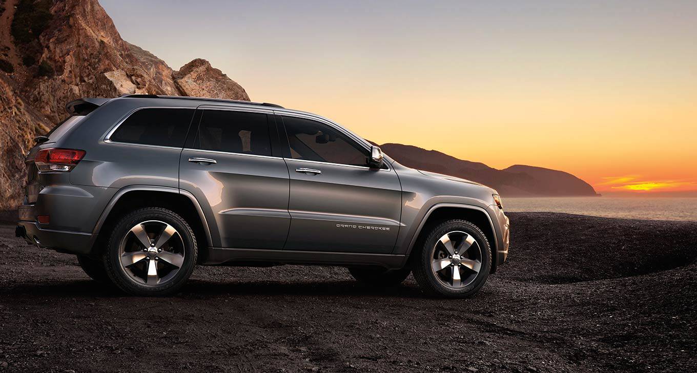2015 Jeep Grand Cherokee Outdoors.jpg