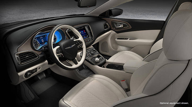 Chrysler 200 interior