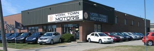 yorktown exterior.jpg