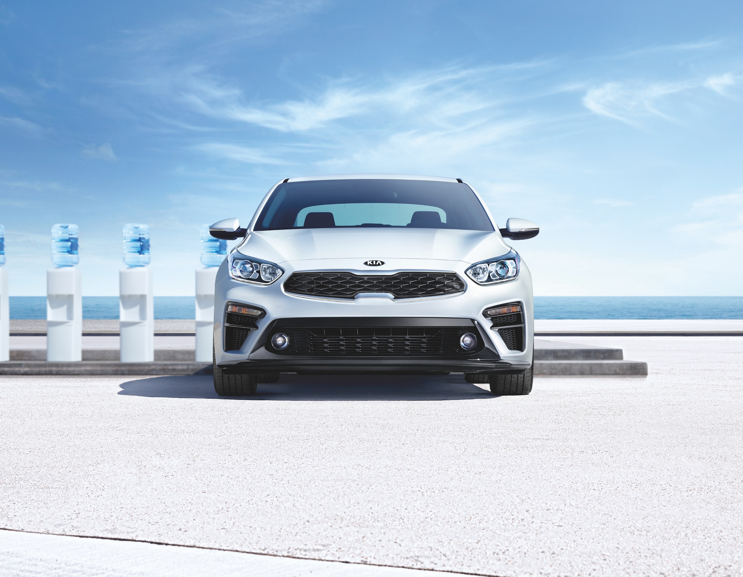 2019 Kia Forte exterior towing boat