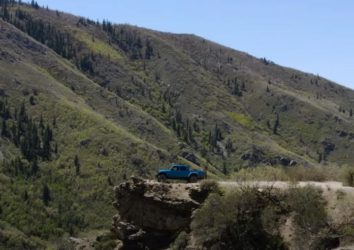 Jeep Cliff.JPG