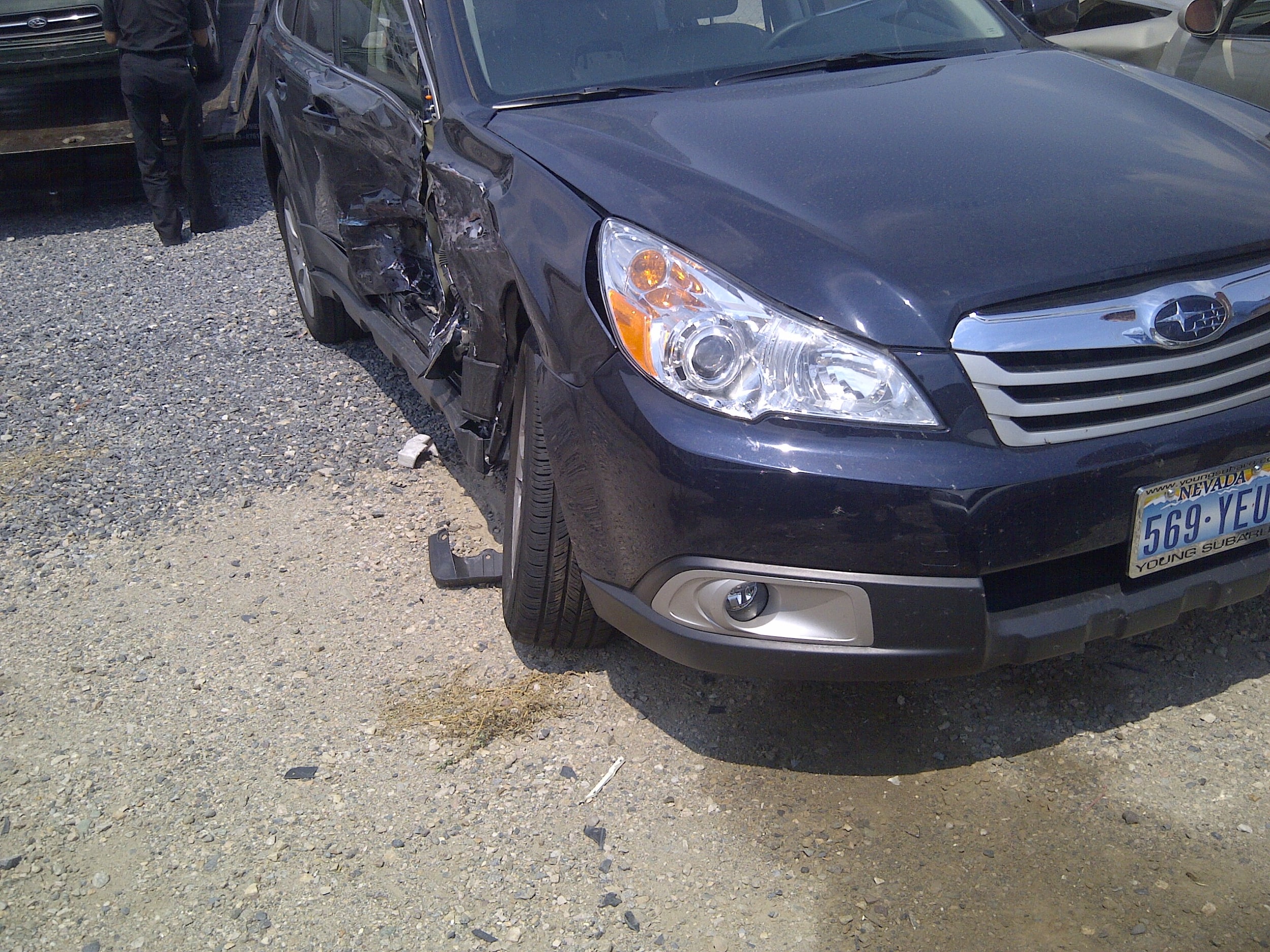 Auto Subaru Accident IMG-20120729-00018.jpg