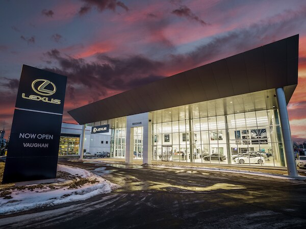 Lexus of Vaughan Front.jpg