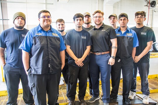 Lube Technicians_540.jpg