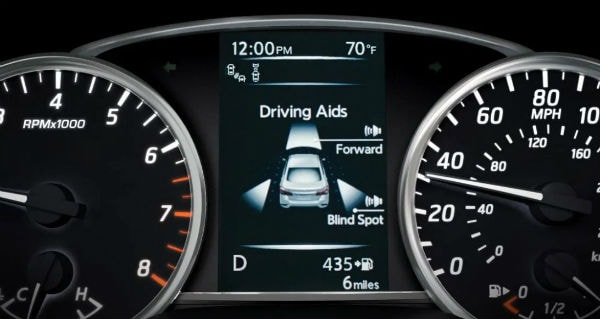 The 2019 Nissan Sentra Driver gauges Vernon Hills, IL Zeigler Nissan of Gurnee