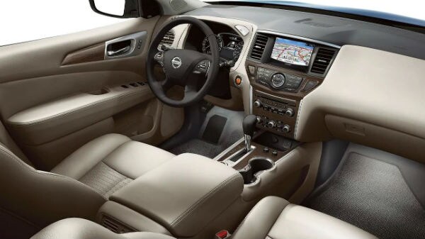 2019 Nissan Pathfinder Wheeling, IL Zeigler Nissan of Gurnee