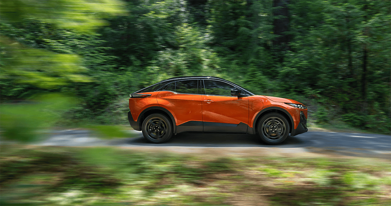 Orange 2026 Subaru Uncharted