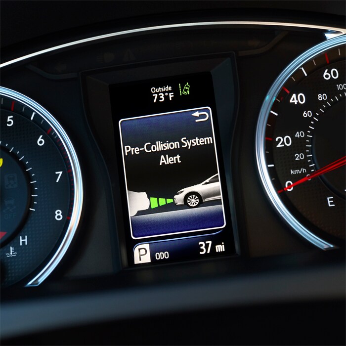 New 2017 Toyota Camry near Cleveland, OH