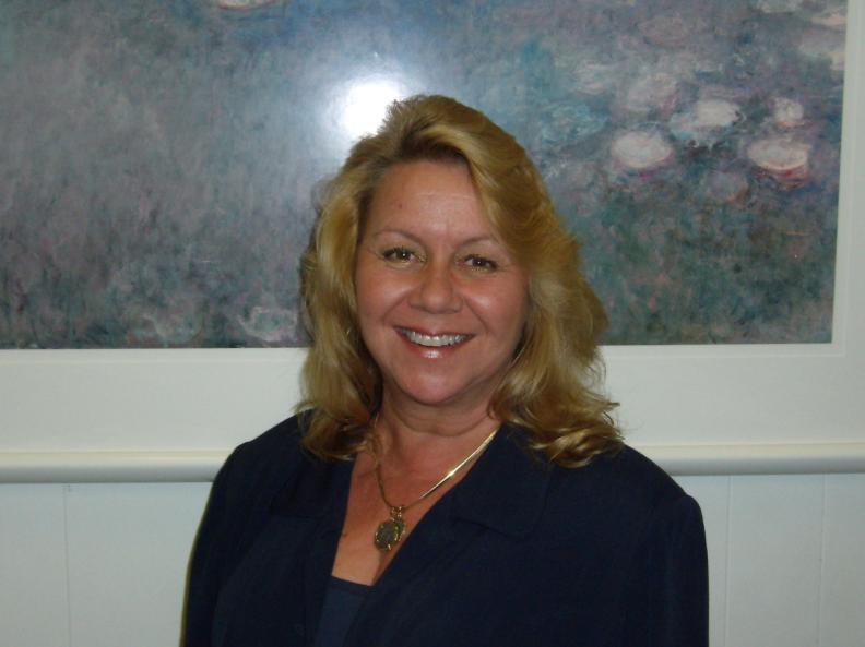 Elizabeth Kent