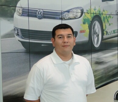 Stephen Ruiz 