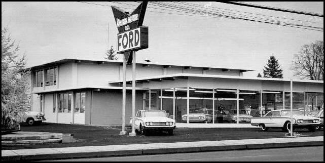 Skyline Ford 1960.jpg