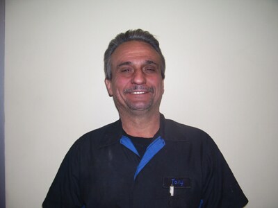 Tony Viorelis Pontikis