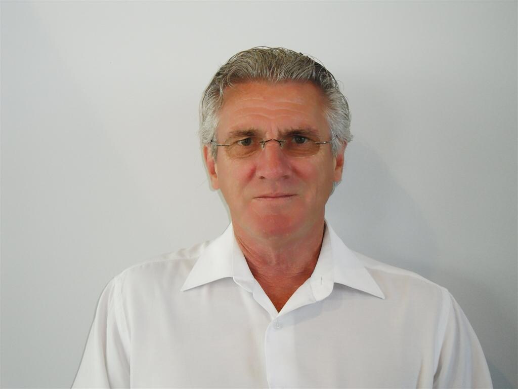 Larry Cummings
