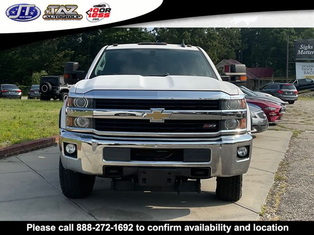 2016 Chevrolet Silverado 2500HD LT photo 2