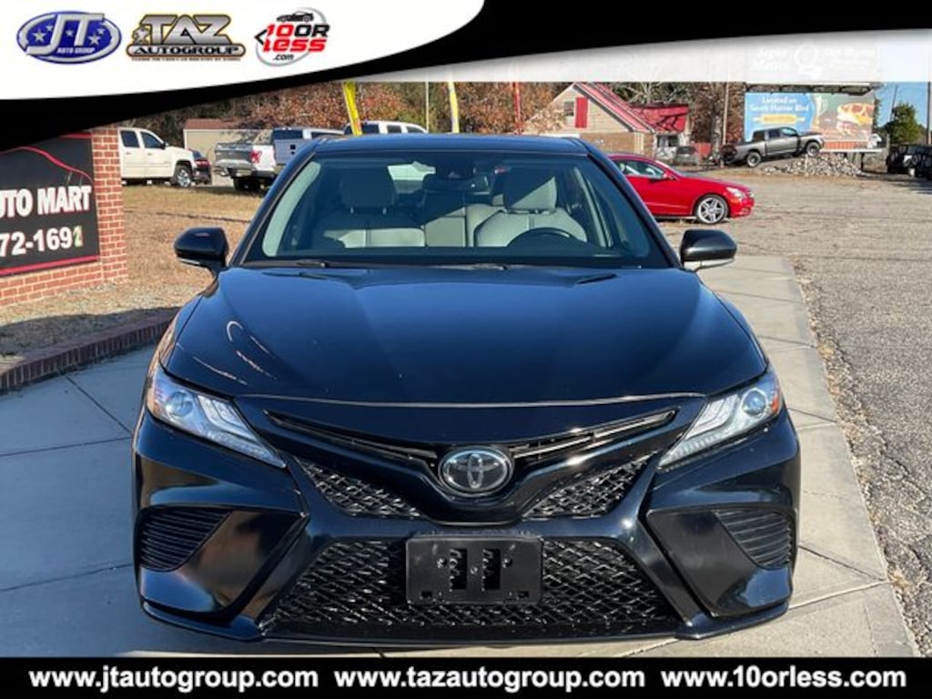 Used 2019 Toyota Camry XSE Sedan