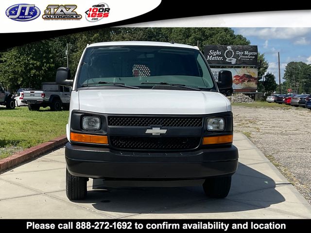2013 Chevrolet Express 2500 Cargo Van photo 2