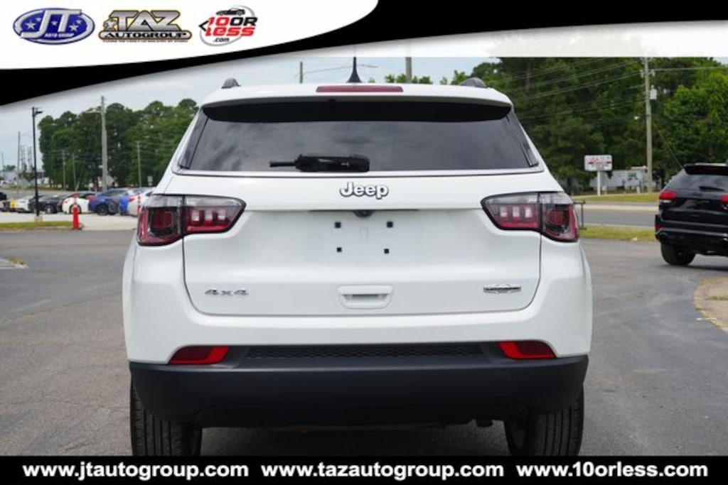 Used 2022 Jeep Compass Latitude Lux SUV