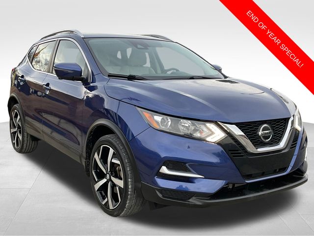 2020 Nissan Rogue Sport SL's photo