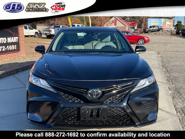 2019 Toyota Camry XSE photo 2
