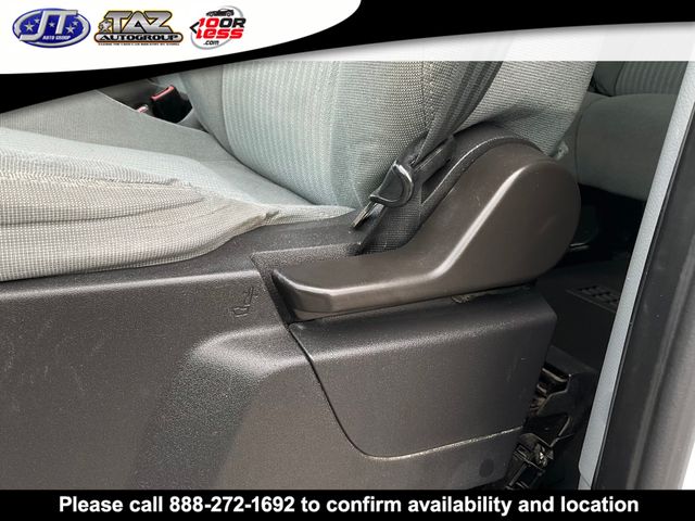 2015 Ford Transit XLT - Photo 11