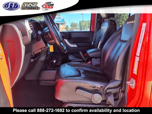 2013 Jeep Wrangler Unlimited Sahara photo 3