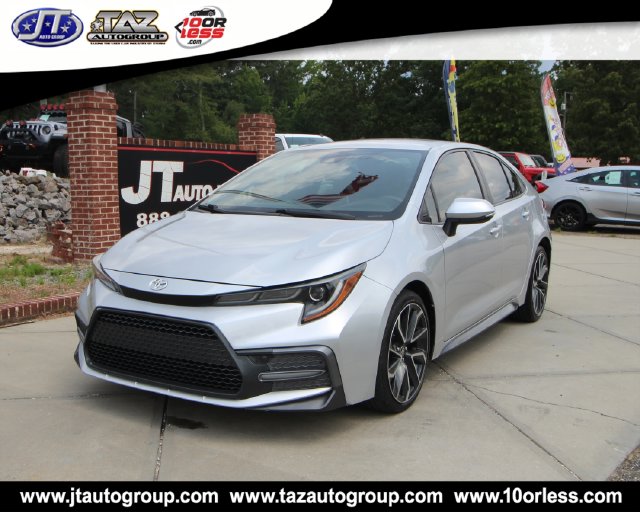 Used 2020 Toyota Corolla SE Sedan